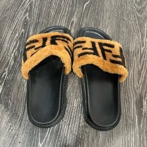 Fendi Slides Slippers